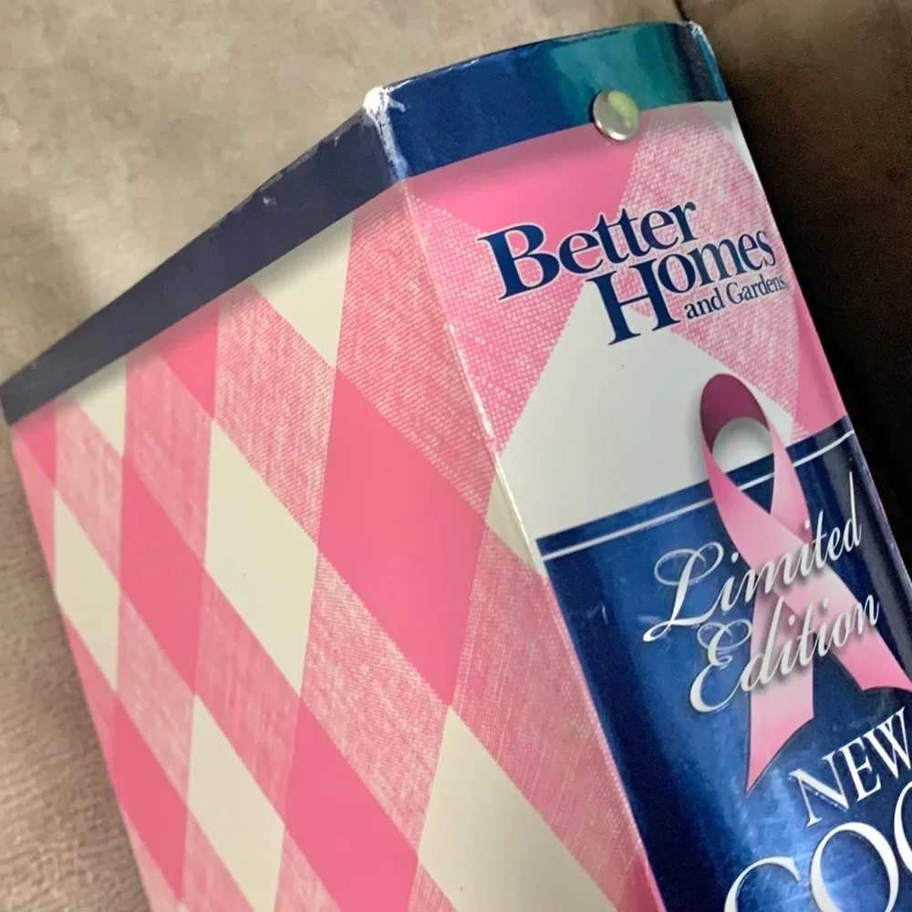 🎒BTS SALE📚 Better Homes and Gardens New Cook Book: Pink Plaid
